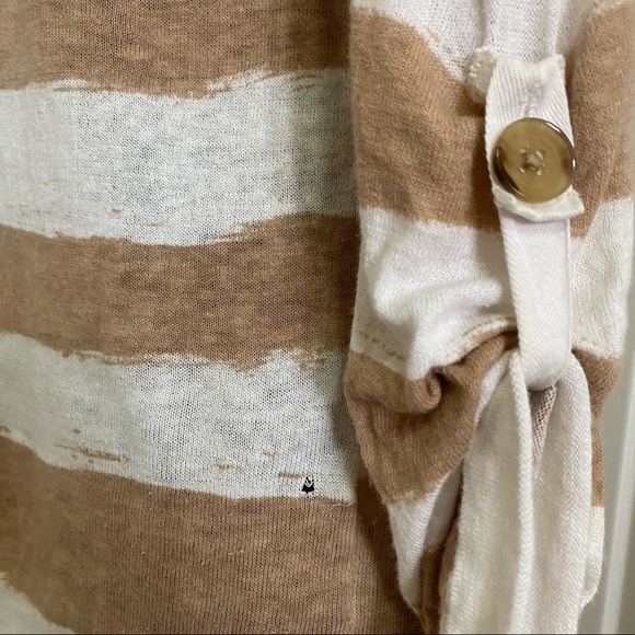 Painted stripe cream and beige sweater - Picture 5 of 5